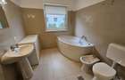 Apartament cu 4 camere de inchiriat in Green Valley - 14