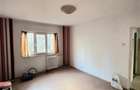 Apartament 3 Camere, Decomandat, Inel 2 - 1