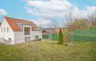 La poalele Tâmpei — vilă contemporană în Schei - 38