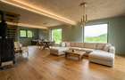 Vila premium cu lac privat si panorama catre Masivul Postavaru | Cheile Rasnoave - 1