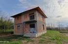 Teren 1430 cu autorizație pentru 2 case | Casă ridicată la roșu - 4