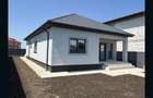 CASA CUMPANA | 450 MP TEREN| 3 DORMITOARE|TOATE UTILITATILE| LA CHEIE| - 1