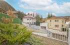 La poalele Tâmpei — vilă contemporană în Schei - 32