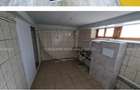Spatiu comercial zona centrala parter cu demisol 40 mp - 6