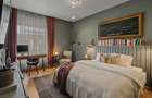 Penthouse by the Lake 260 mp | 2 Parking Spots and Storage - ready to move - 1