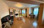 Închiriere – Apartament 3 camere mobilat utilat zona farmacia Anca - 1