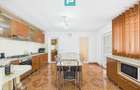 Casă complet modernizată, P+1 în Buteni, Arad - 51