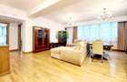 Apartament cu 3 camere Kiseleff
