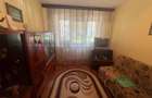 Vand 3 camere parter/ 4 zona Micro 38 , liber pret 59.000 e negociabil - 2