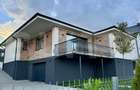 Vand casa moderna, singur in curte, Corunca, zona Penny - 4