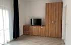 Închiriez apartament duplex cu curte  - 10