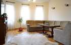 GIROC - INDIVIDUALA - Pe parter - 5 Camere - Dressing - 1
