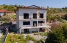 VIlă la Cheie de vânzare, 5 camere,  în Iași zona Mănăstirea Bucium - 11