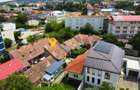 Casă cu o cameră complet renovată în zona 7 Noiembrie