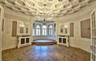 Vila cu arhitectura spectaculoasa Dacia - 1