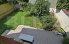 Casa de vanzare, cu 9 camere, 308 mp, zona RrM1 - 3