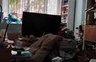 Vand apartament decomandat , 2 camere, baie, bucatarie , camara , la parter - 1