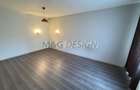 Apartament 3 camere zona Andrei Saguna etaj 2