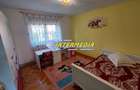 Casa cu 4 camere mobilata si utilata 593mp teren zona Centru - 9