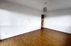 Apartament de vanzare 3 camere nemobilate cu balcon zona Trei Stejari - 3
