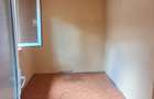 Valu lui Traian_sens giratoriu_casa 5camere,pret 95.000E - 3