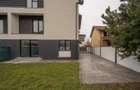 Casa se preda finisata - 4 bai - 3 dormitoare - curte - parcare - metrou Păcii - 18