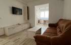 Proprietar, închiriez apartament 3 camere  - 2