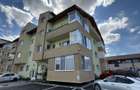 Apartament cu 3 camere semidecomandat, 1 balcon, parcare cu CF Str. Florilor - 13