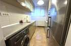 Apartament cu 3 camere, 60 mp, cu Parcare, str. Uranus - 6