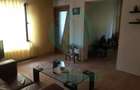 Casa pe parter, singura in curte, in Vatra Luminoasa - 4