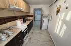 Apartament 3 camere  , zona Inspectorat Scolar, etaj 4 cu acoperis - 5