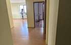 Apartament 3 camere S4 str Savinesti - 22