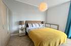 Apartament de inchiriat -2 camere + parcare - 18