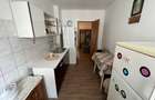 INCHIRIEZ apartament 3 camere ,zona Vasile Aaron - 9