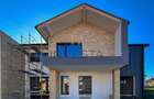 Duplex  144 mp utili, teren in proprietate 260 mp! Predare decembrie! - 1