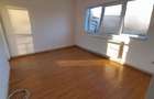 Apartament 3 camere cu balcon zona Trei Stejari - 1