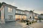 Casa tip duplex 5 camere, 215 mp gradina - Sura Mica - 9