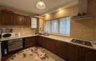 Inchiriere Apartament cu 3 camere Canta Bloc Nou - 2
