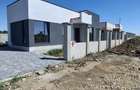 Ciutaci - Salciei, 800 mp, deschidere 40 m, drum 11 m, langa vile in constructie - 6