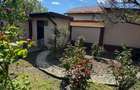 Vila Superba pentru 2 familii /9 Camere /Curte 721 - 15