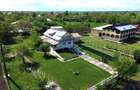 Casa demisol + parter de vanzare in Sat Vadu Rosca - Vulturu - 1