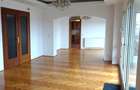 Bloc tip Boutique, constr.2000, cu 2 intrari si parcare subterana - 26