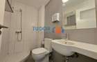 Elegant Multi-Level Home with 4 Bedrooms and Expansive Terraces in Green Lake - 21