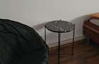 De închiriat apartament cu 3 camere la et 1 si o garsoniera la parter,imobil cas - 12