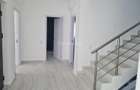 Vila cu 5 camere,2 bai,curte 500 mp,mobilata si utilata complet - 3