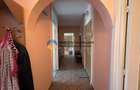 Apartament 3 camere de vânzare - Zona Centrală / 2 băi - 1