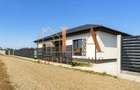 Casa 4 camere | Incalzire in pardoseala | Domnesti