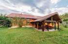 Centru de studii in Heveder, jud. Harghita - 1