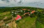 Afacere la cheie: Pensiune functionala sau casa de locuit, Ghioroc - 5