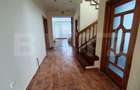 Casa Ultracentral cu 5 camere în suprafață de 300 mp și un teren de 600 mp - 7